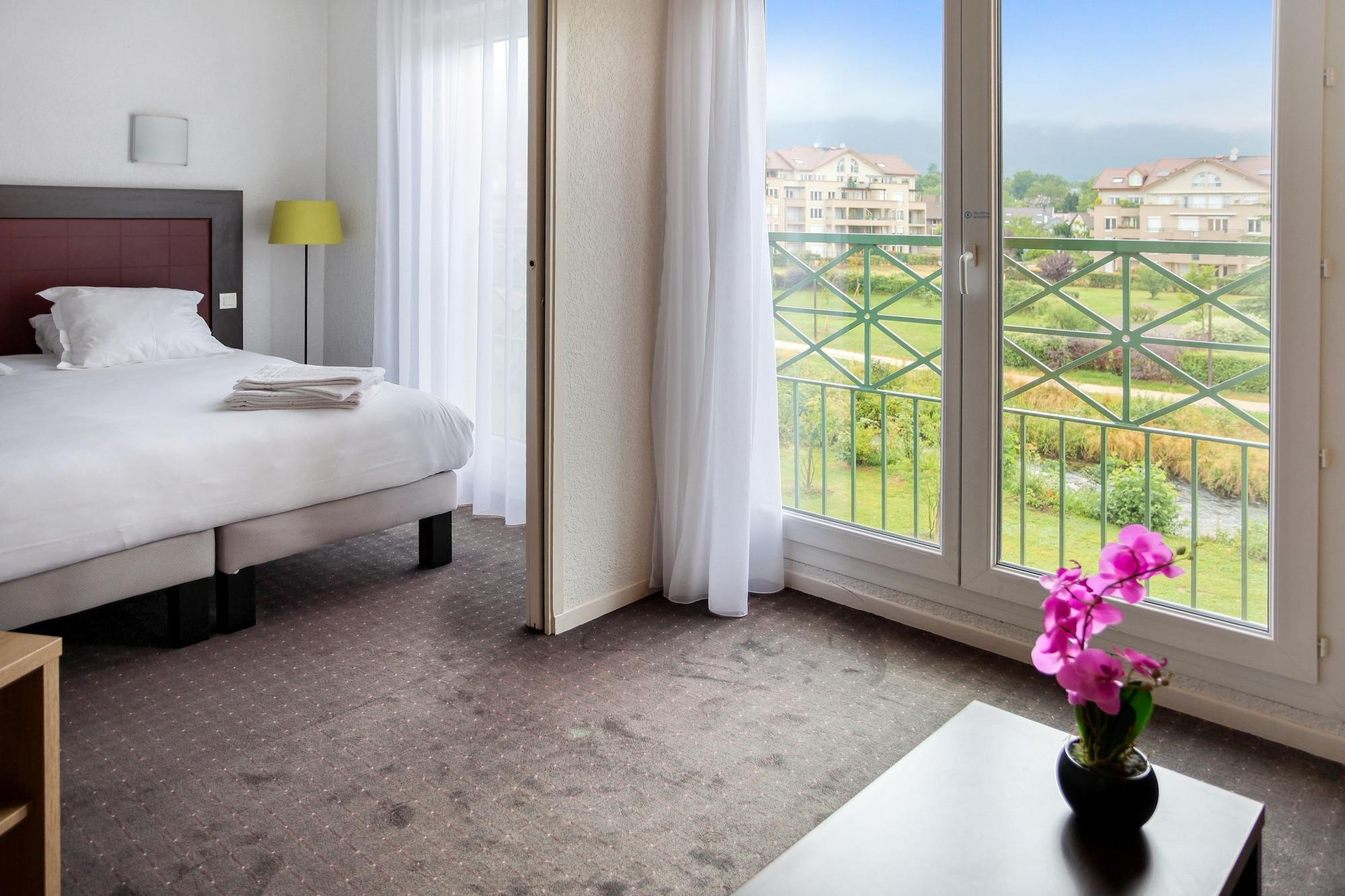 Hotel Zenitude Hôtel-résidences Confort 4*